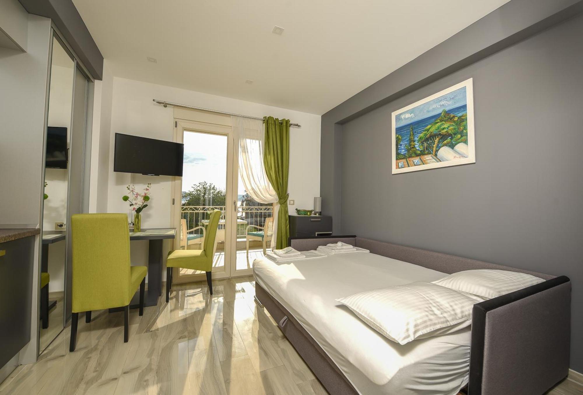 Sea Point Apart Hotel Tivat Exterior photo